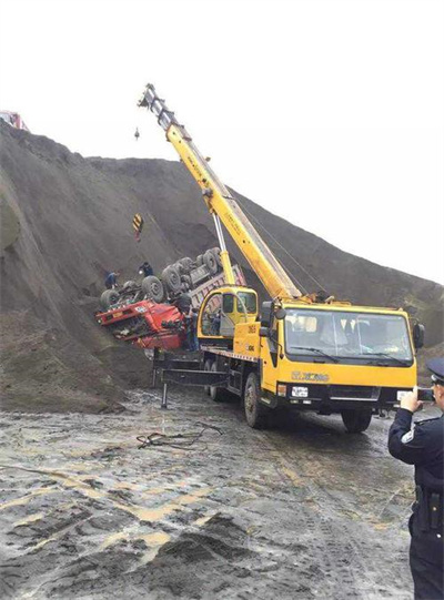 金川区上犹道路救援